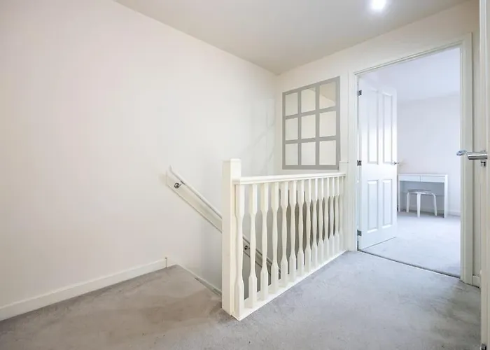 Trox Home - Cosy Vibes - Free Parking - Zero Fuss