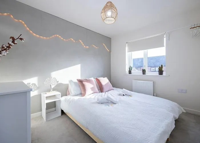 Trox Home - Cosy Vibes - Free Parking - Zero Fuss