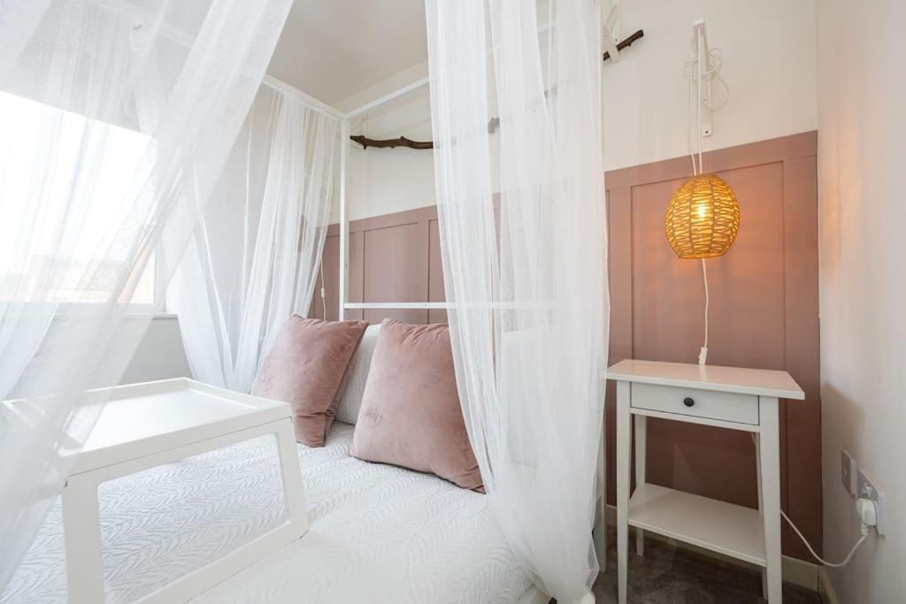Trox - Cosy Vibes - Free Parking - Zero Fuss Appartement